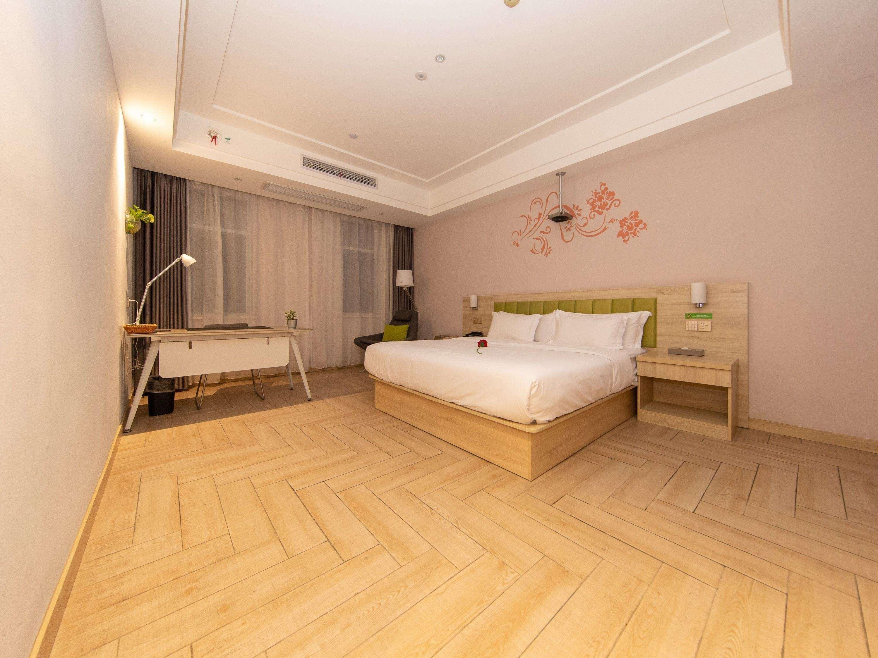 Ibis Styles Nantong Development Zone Shimao Plaza Hotell Exteriör bild