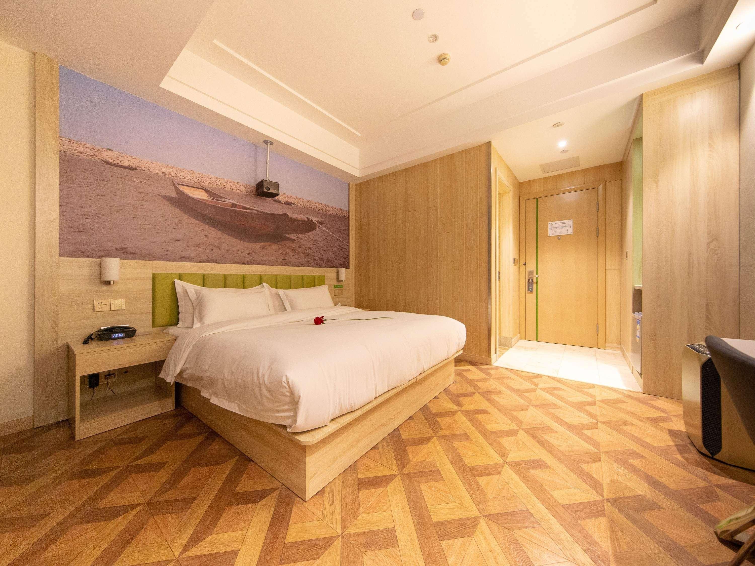 Ibis Styles Nantong Development Zone Shimao Plaza Hotell Exteriör bild