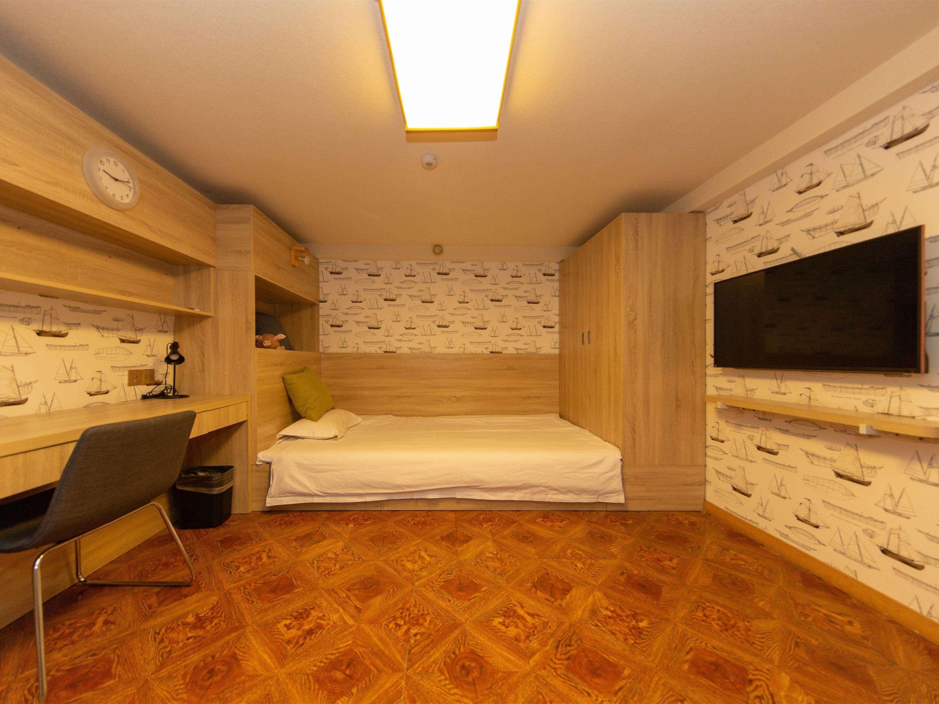 Ibis Styles Nantong Development Zone Shimao Plaza Hotell Exteriör bild