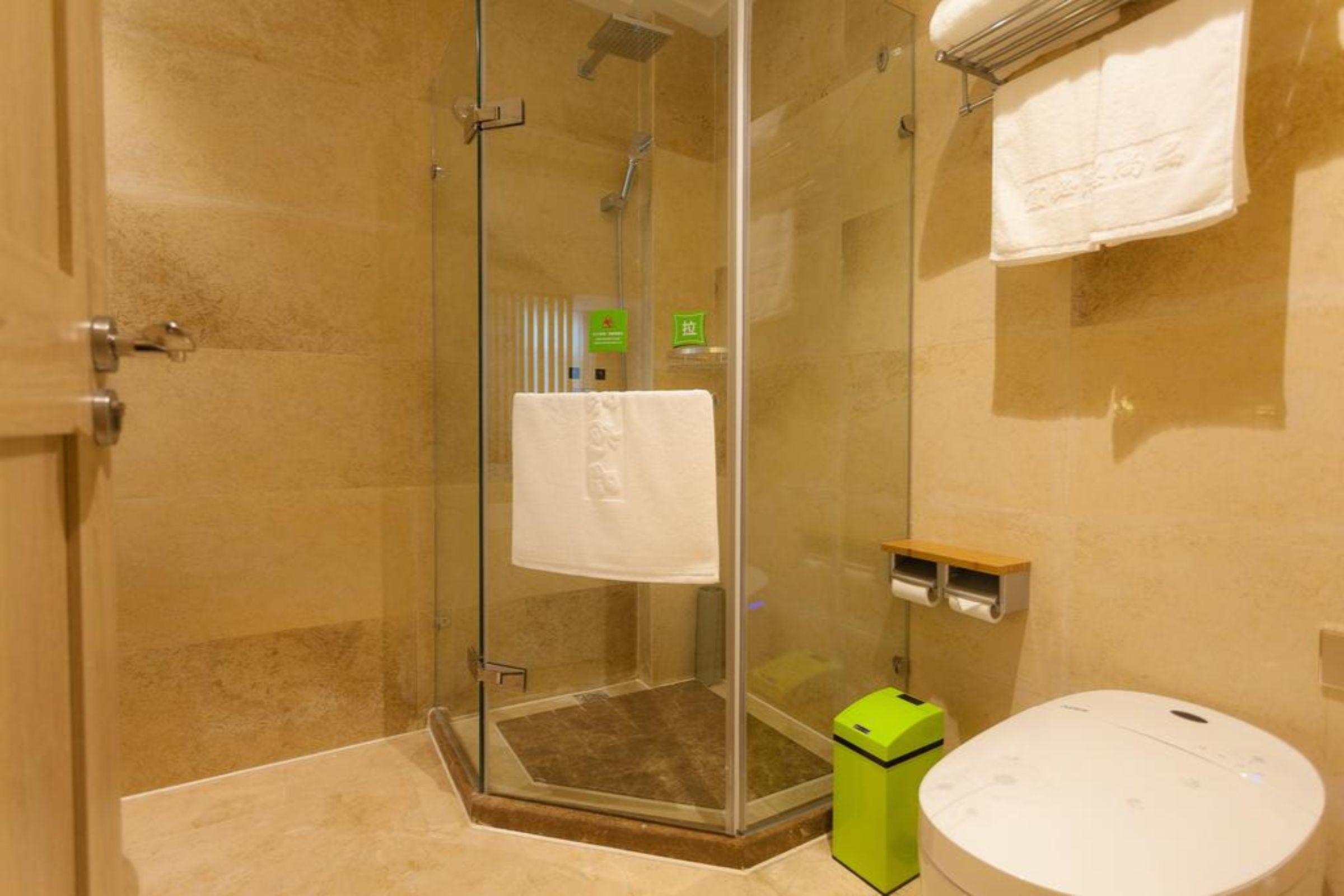 Ibis Styles Nantong Development Zone Shimao Plaza Hotell Exteriör bild