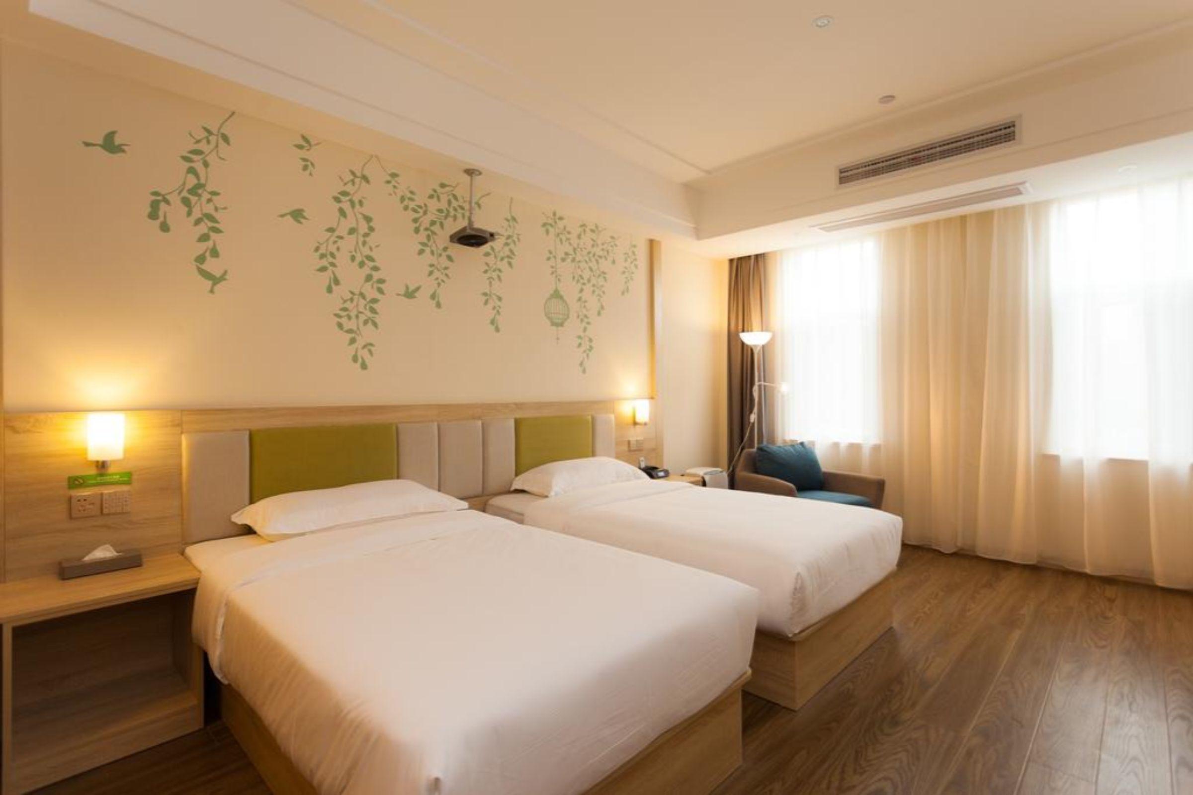 Ibis Styles Nantong Development Zone Shimao Plaza Hotell Exteriör bild