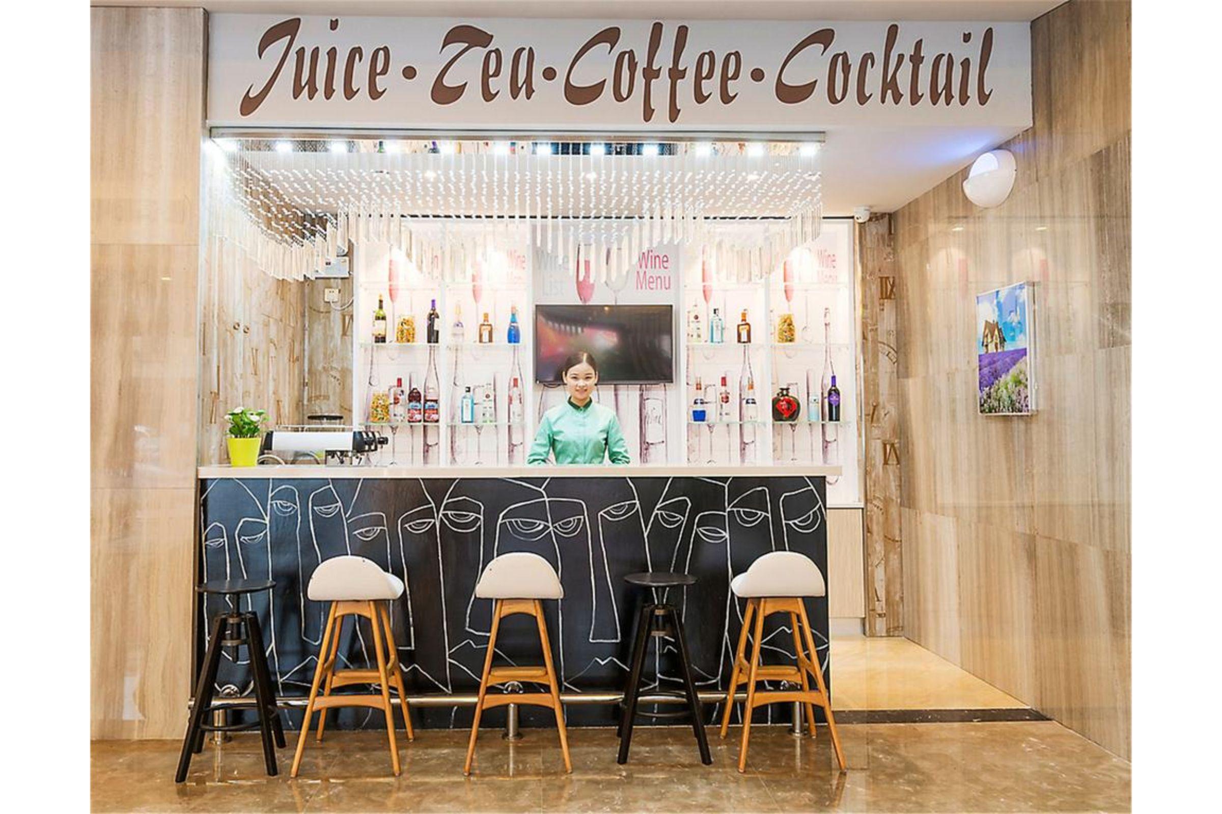 Ibis Styles Nantong Development Zone Shimao Plaza Hotell Exteriör bild